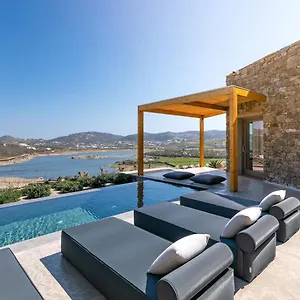 Panormos Bay Suites Πάνορμος Μυκόνου