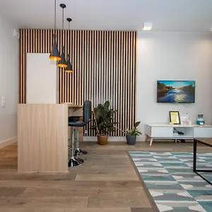 Inpoint Smart Appart hôtel