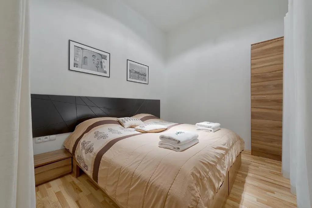 Krakow For You Main Square Apartments 폴란드