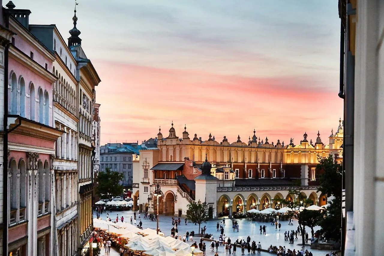 Krakow For You Main Square Apartments Apartahotel