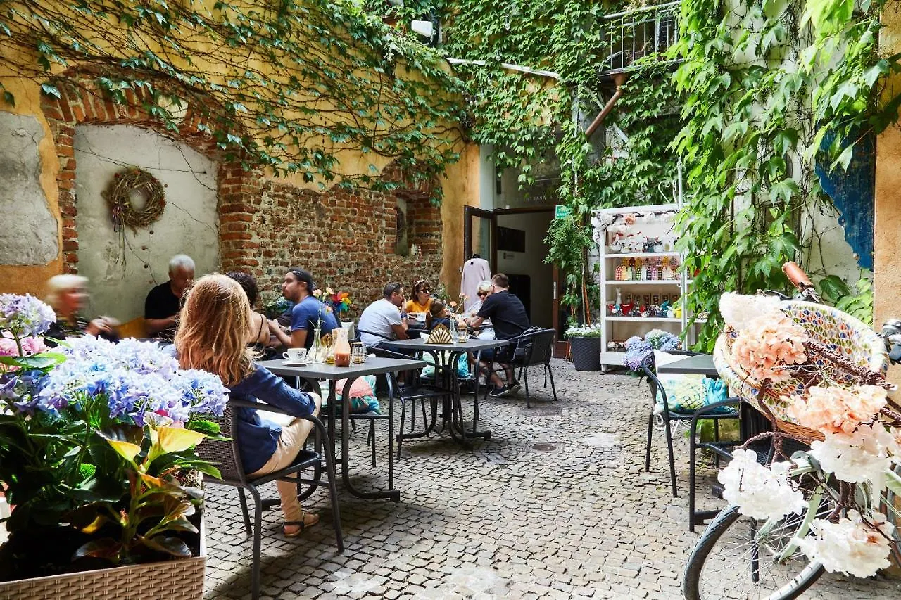Krakow For You Main Square Apartments 3*,  Pologne
